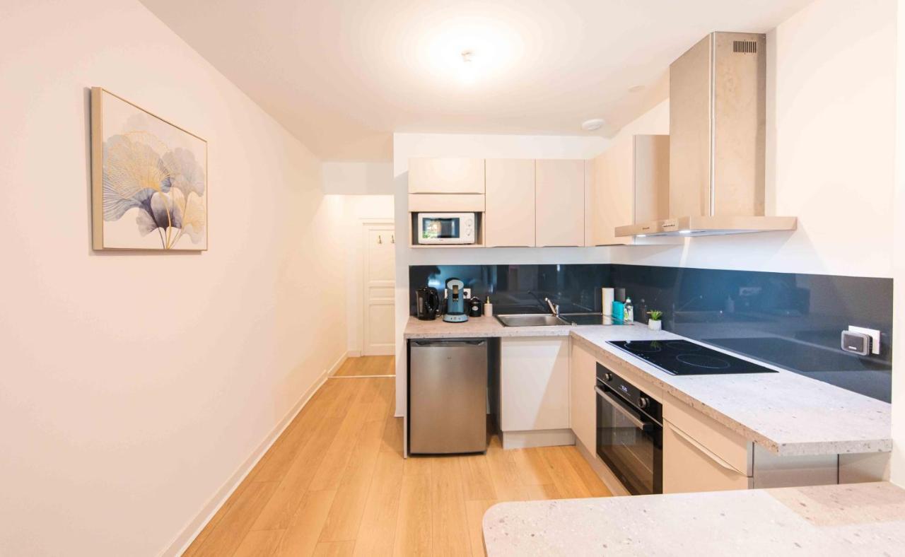 * Spa & Detente # Suite Privee # Tours # Netflix * Exteriér fotografie
