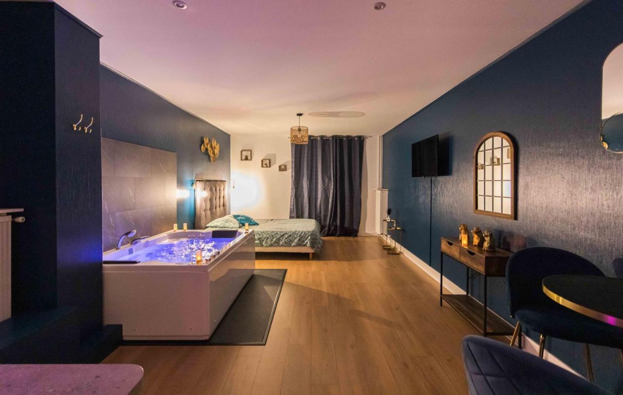 * Spa & Detente # Suite Privee # Tours # Netflix * Exteriér fotografie